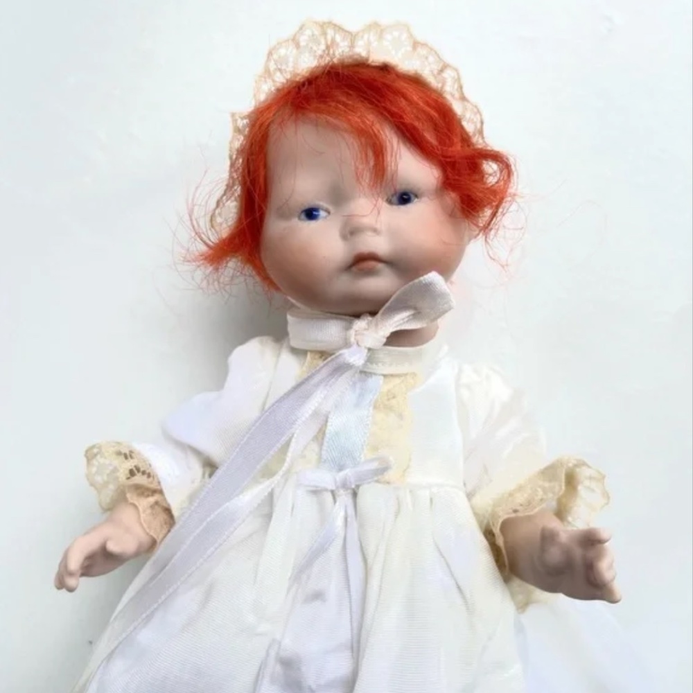 Horsman Tynie bisque doll - blue glass eyes - mohair wig - original clothing